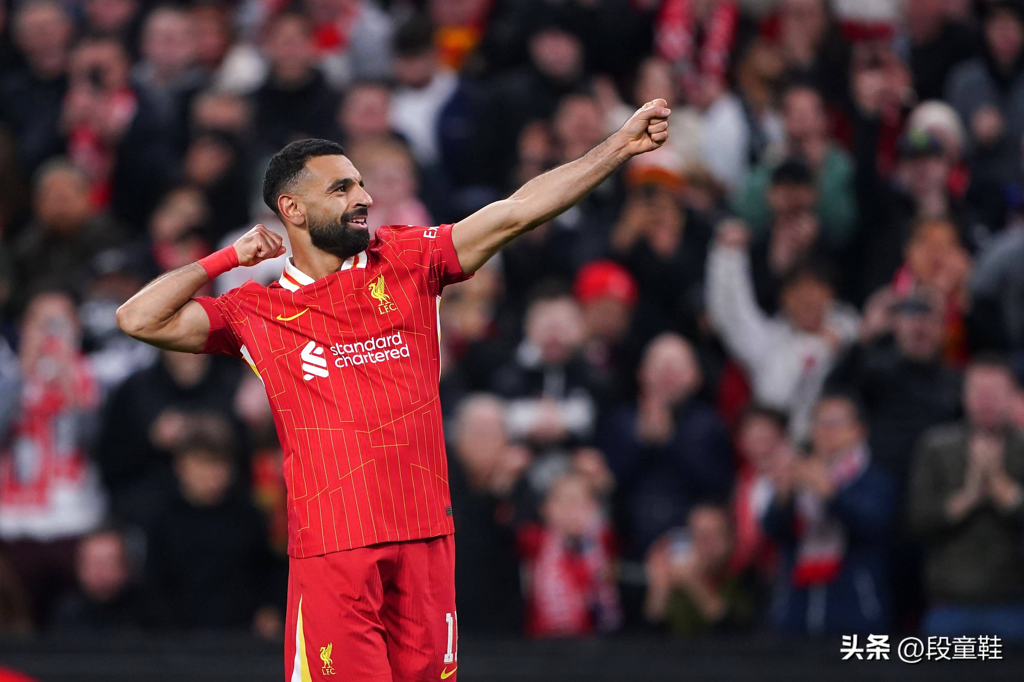 包含转折点！罗马临场应变，欧冠国际比赛日攻防权衡，更衣室稳定，资深球员宣示担当的词条