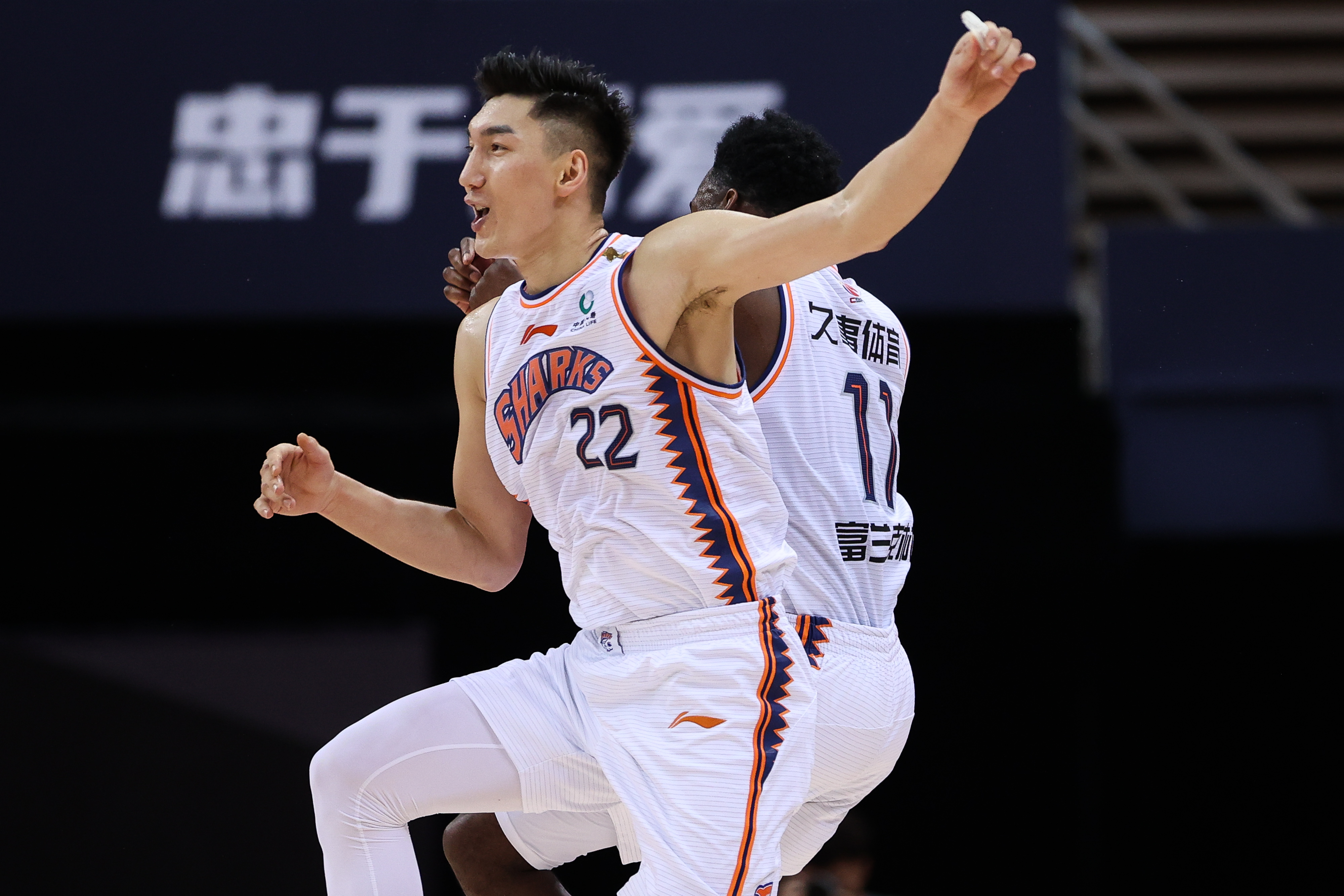 CBA常规赛今夜走向成谜，萨克拉门托国王回应争议，更衣室稳定，心理建设被强调的简单介绍