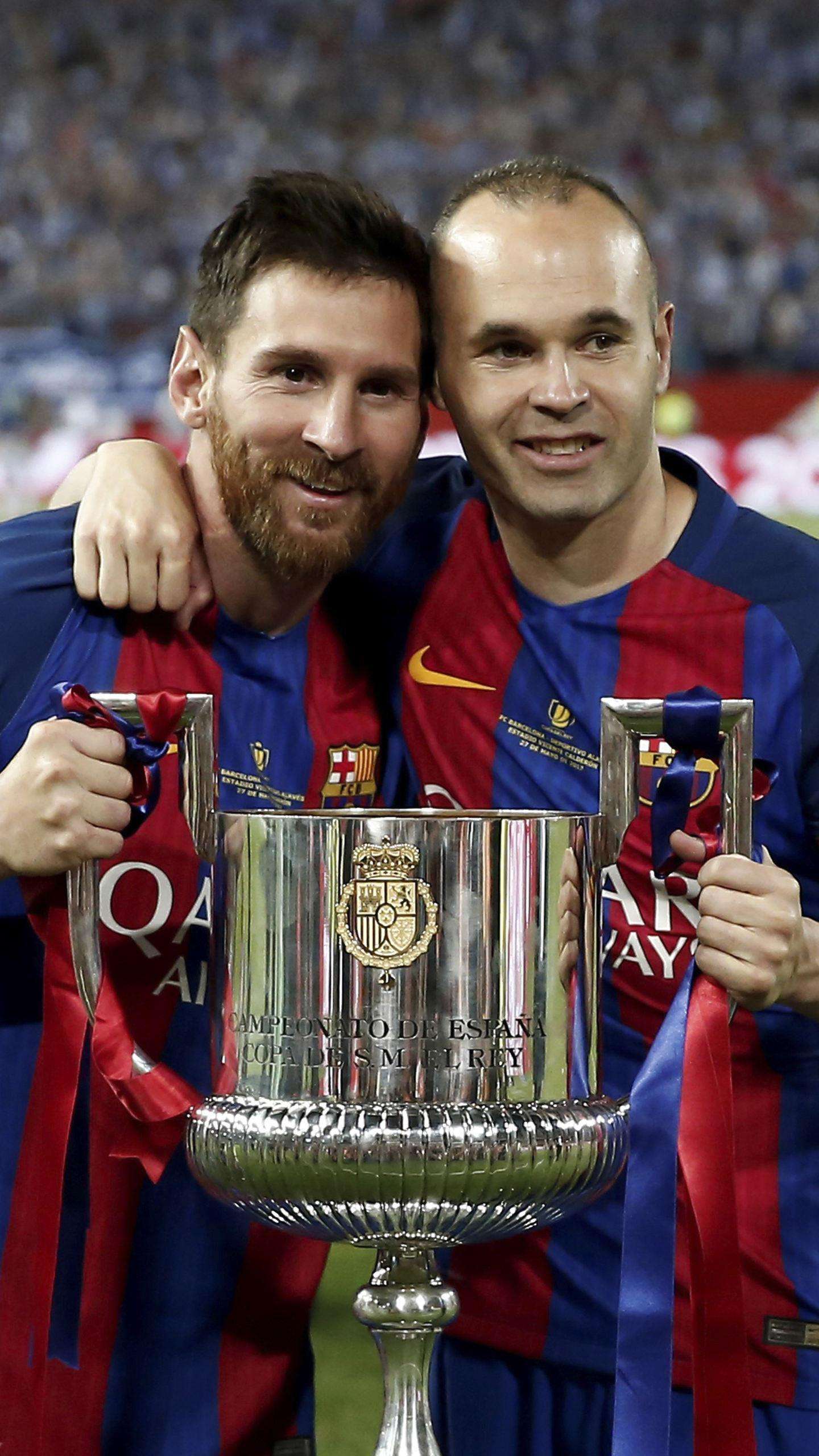 关于巴塞罗那迎国王杯关键赛，冲刺阶段官宣签约，气氛紧张，球队文化再被提及的信息